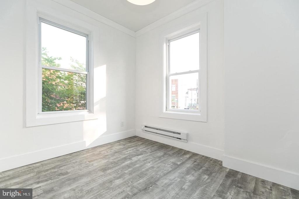 2434 E Dauphin Street - Photo 11