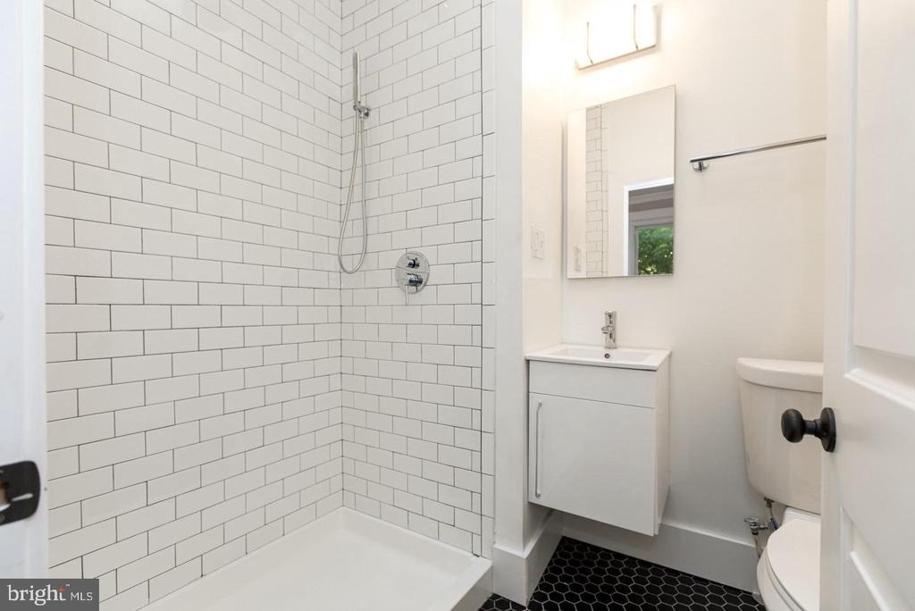 2434 E Dauphin Street - Photo 14