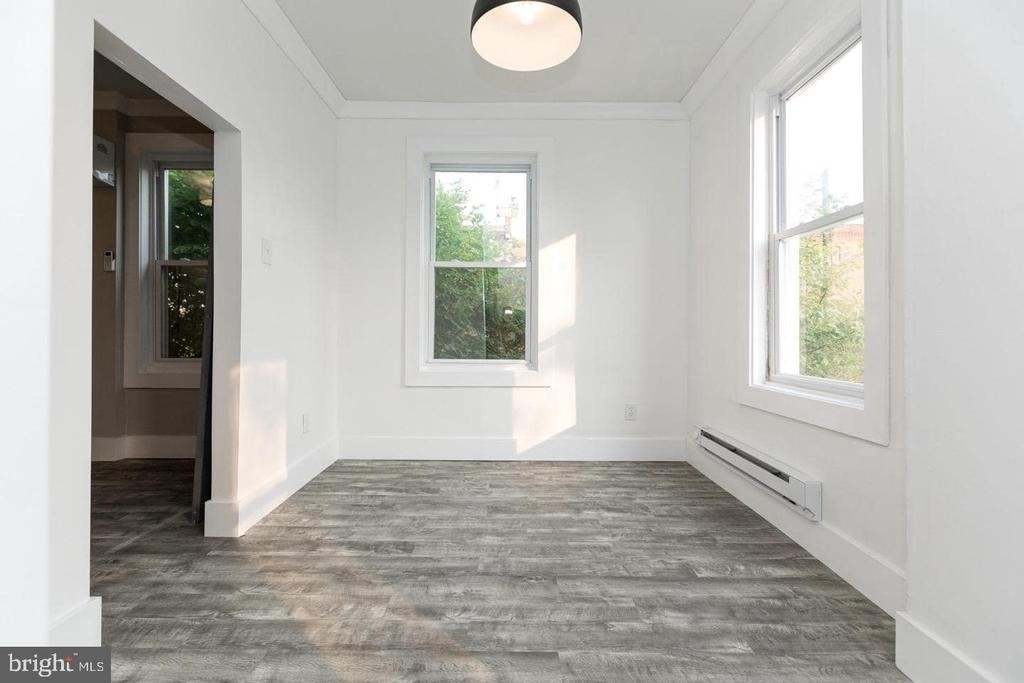 2434 E Dauphin Street - Photo 12
