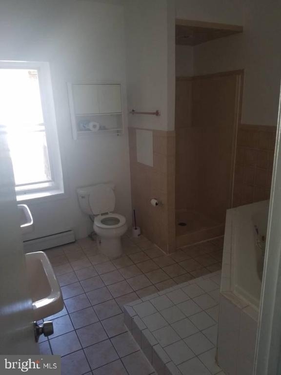 4620 Unruh Avenue - Photo 3