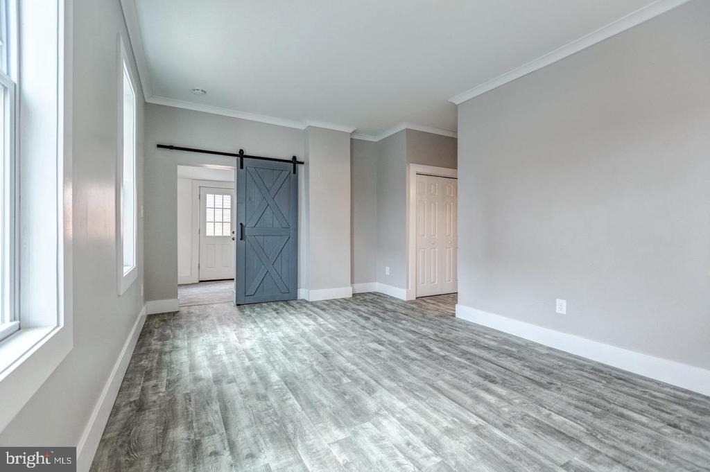 2434 E Dauphin Street - Photo 8