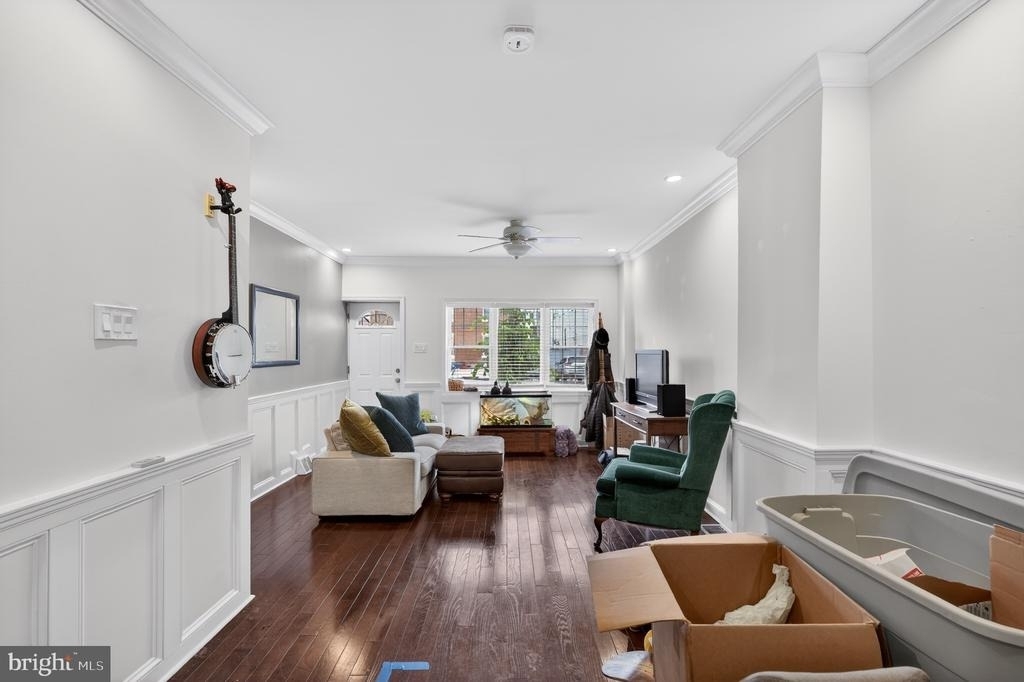 2604 E York Street - Photo 0