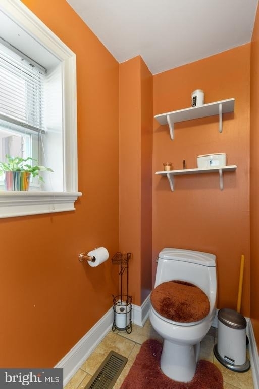 824 N Judson Street - Photo 13