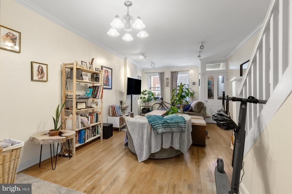 824 N Judson Street - Photo 5