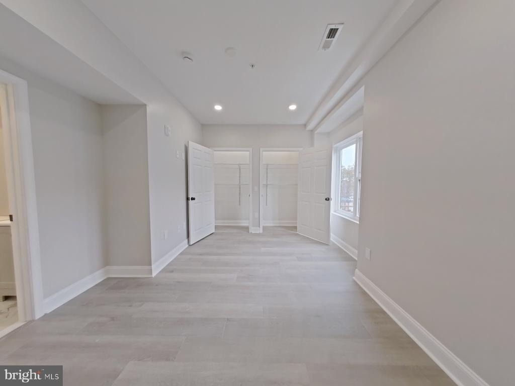 1822 Ridge Avenue - Photo 13