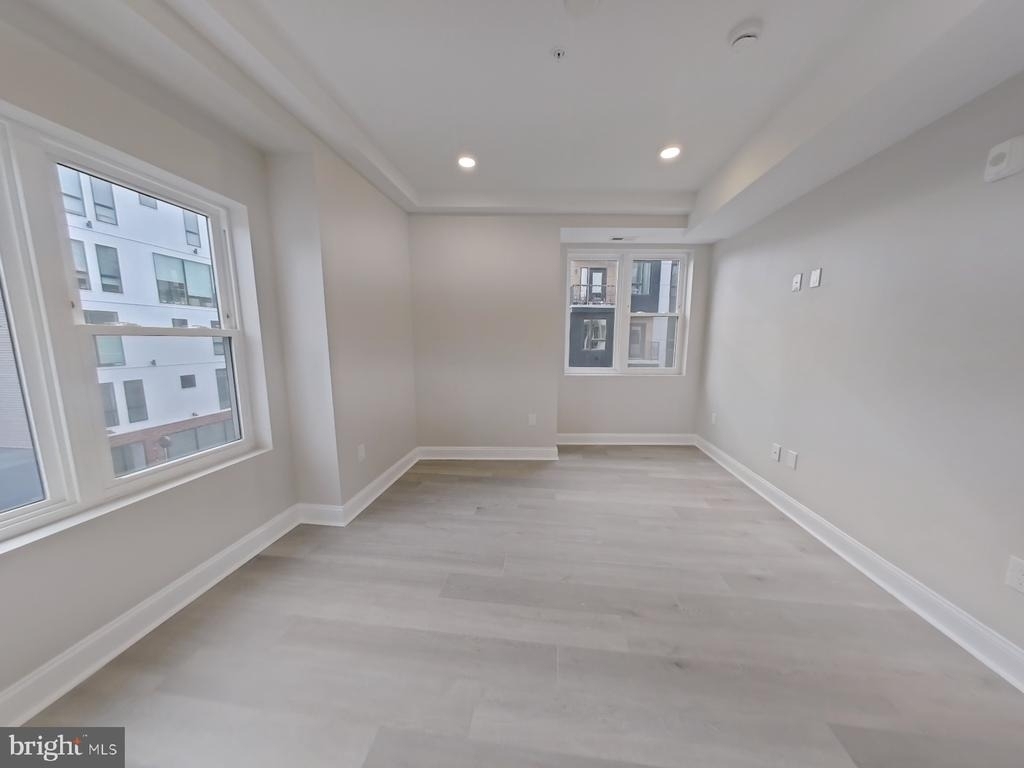 1822 Ridge Avenue - Photo 10