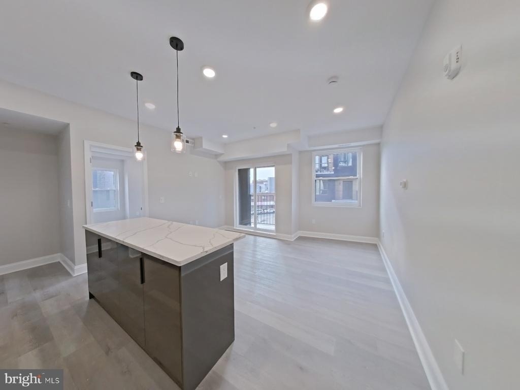1822 Ridge Avenue - Photo 4