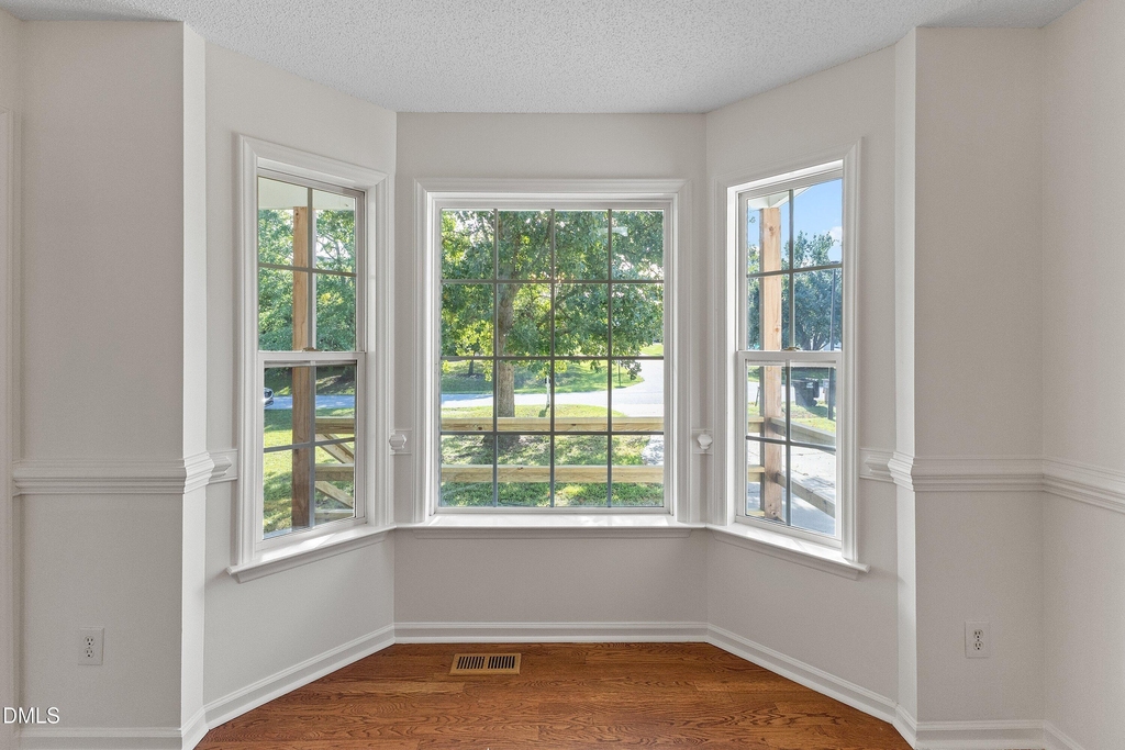 223 Presley Boulevard - Photo 34