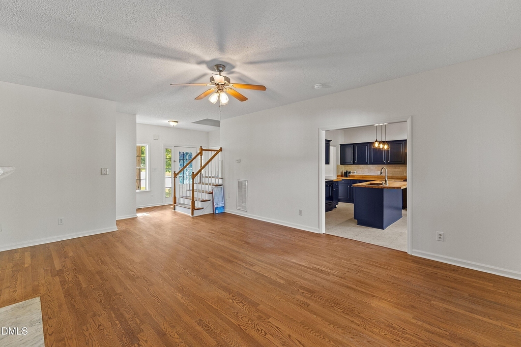 223 Presley Boulevard - Photo 17