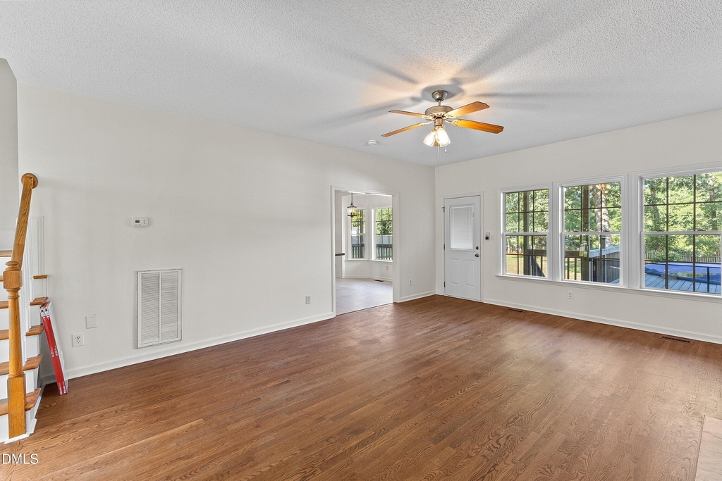 223 Presley Boulevard - Photo 13