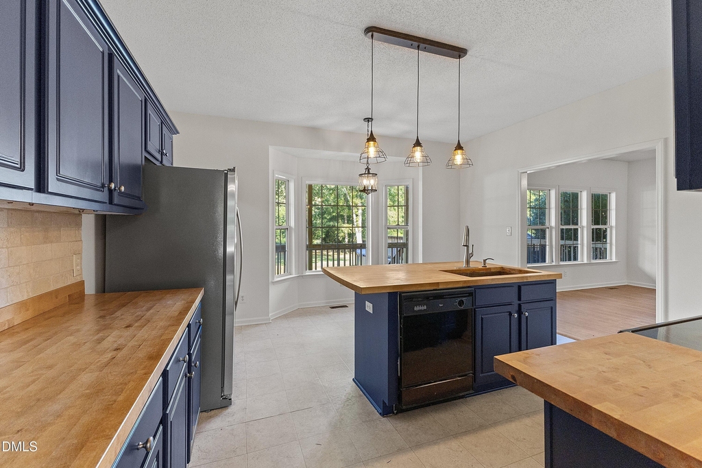 223 Presley Boulevard - Photo 24