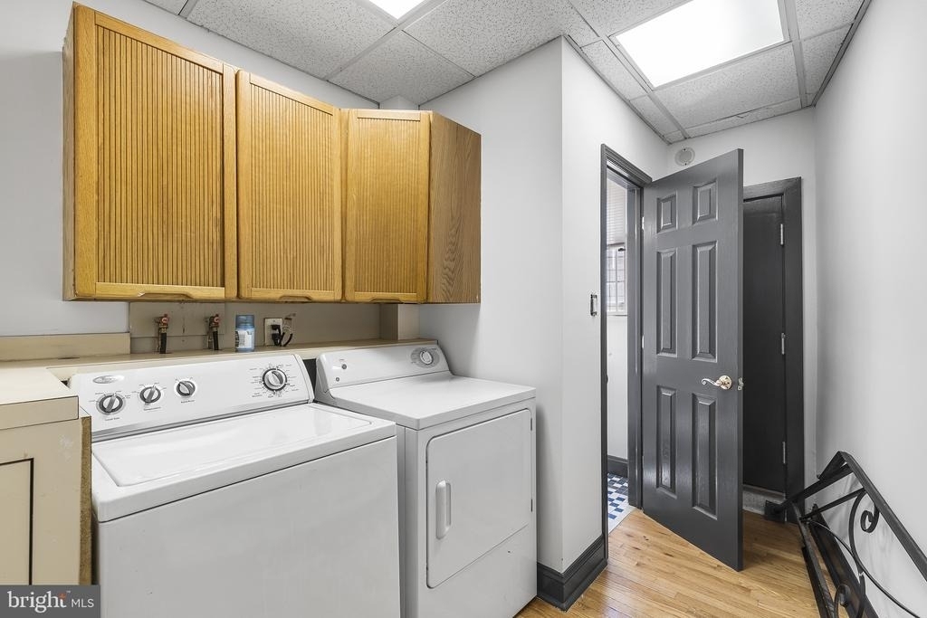 943 E Passyunk Avenue - Photo 8
