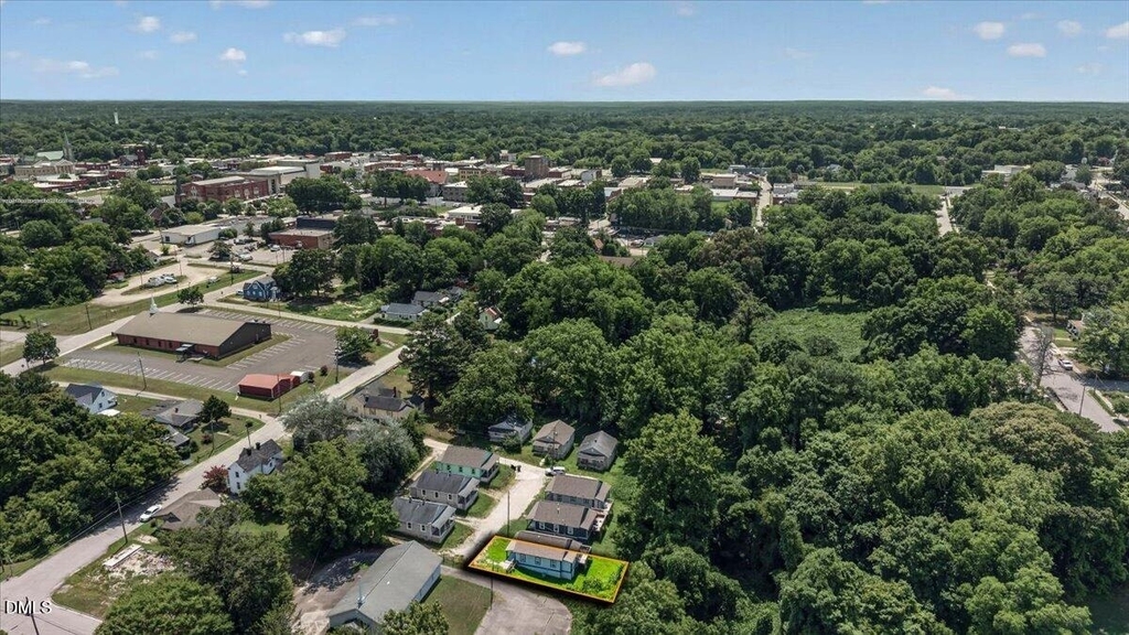 415 Spring Court - Photo 34