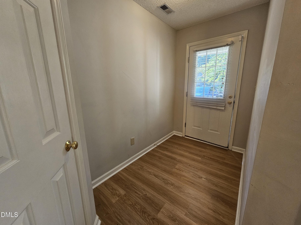 108 Forest Oaks Drive - Photo 2