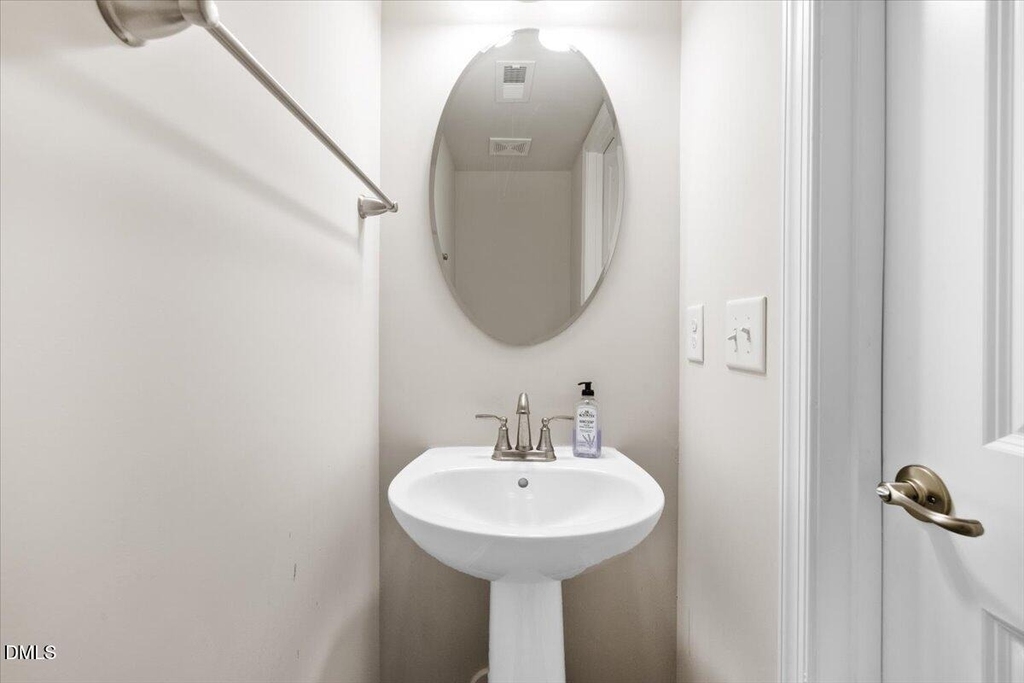 6620 Pathfinder Way - Photo 5