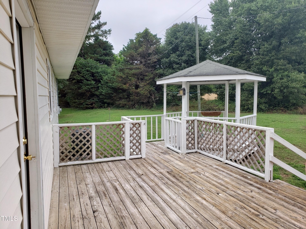 1280 Powhatan Road - Photo 5