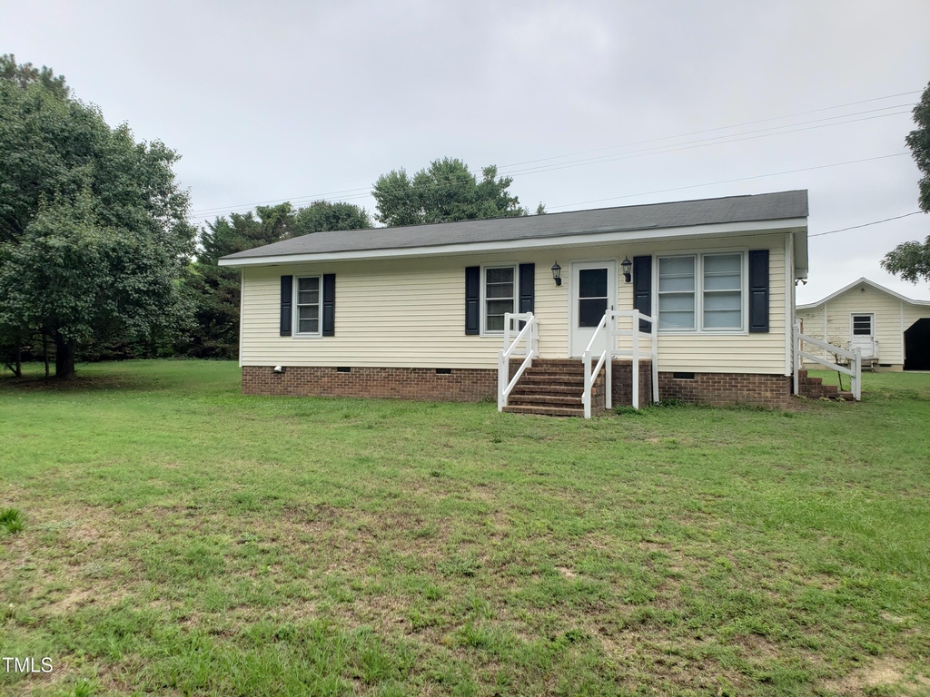 1280 Powhatan Road - Photo 0