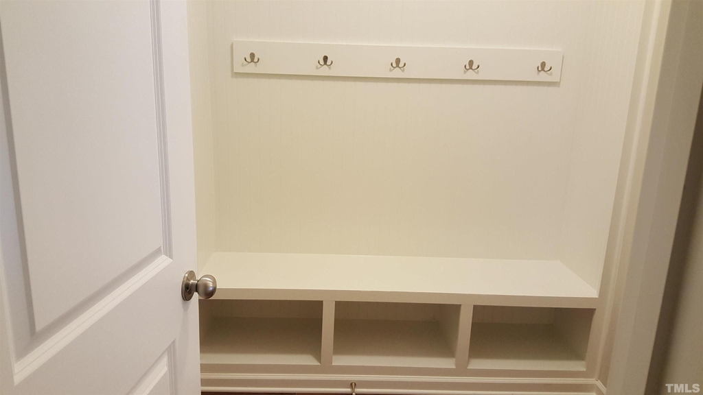 216 Hamlet Place - Photo 14