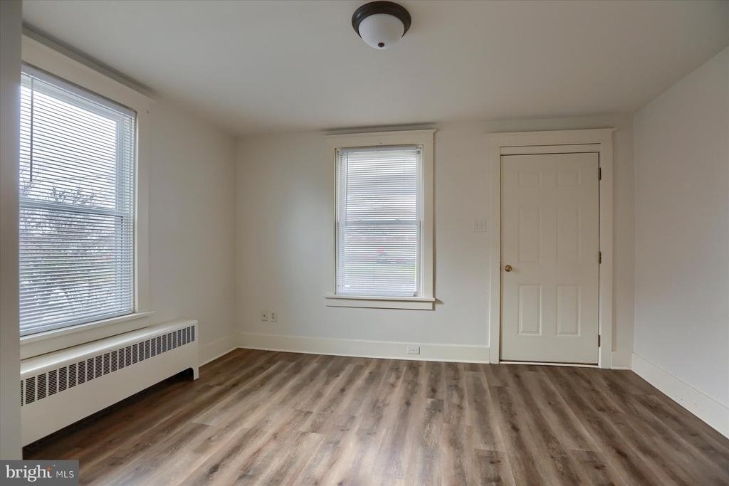 322 S Railroad Street - Photo 6
