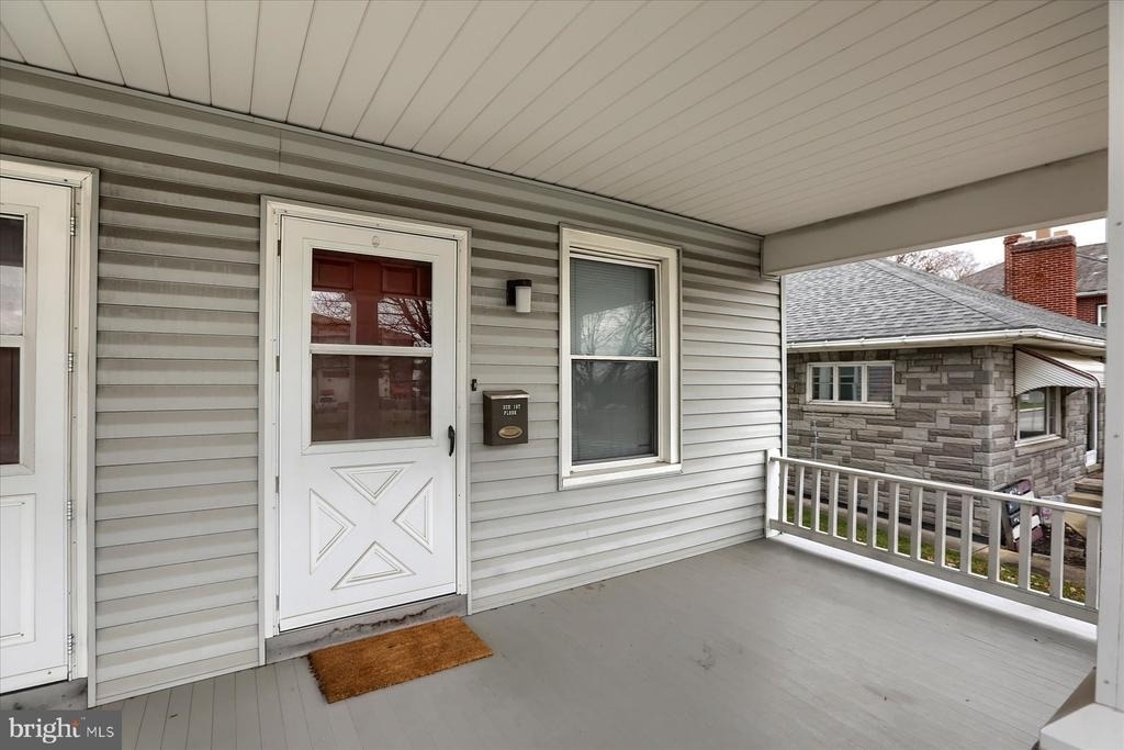 322 S Railroad Street - Photo 4