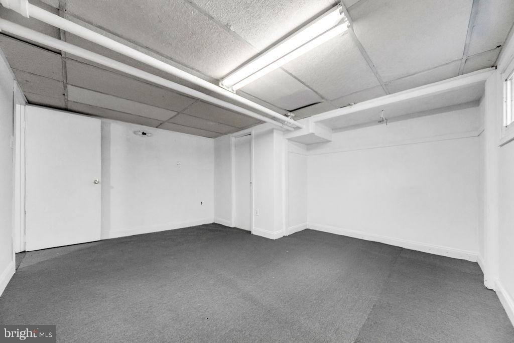 213 Heather Road - Photo 29