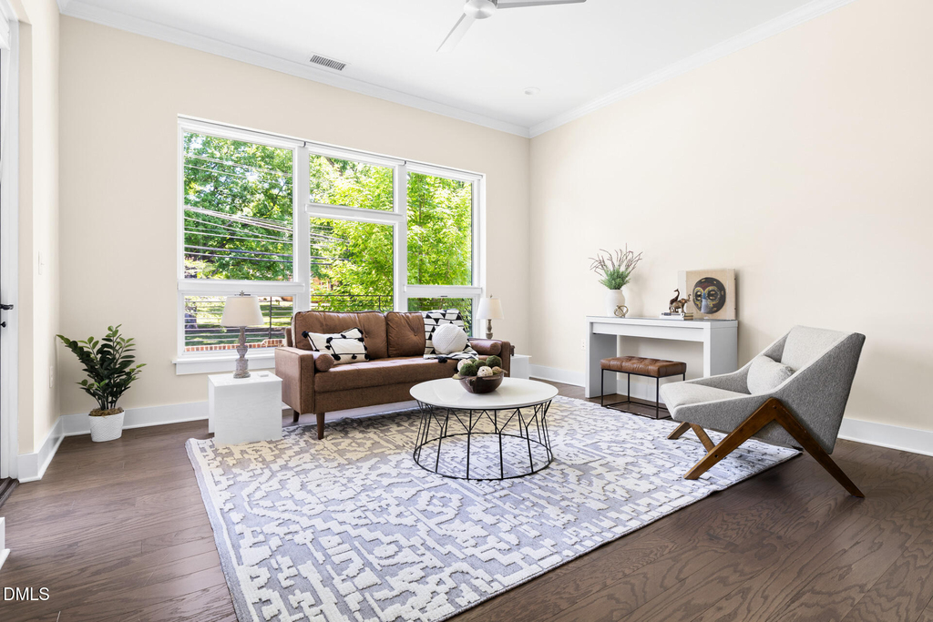 515 N Churton Street - Photo 1
