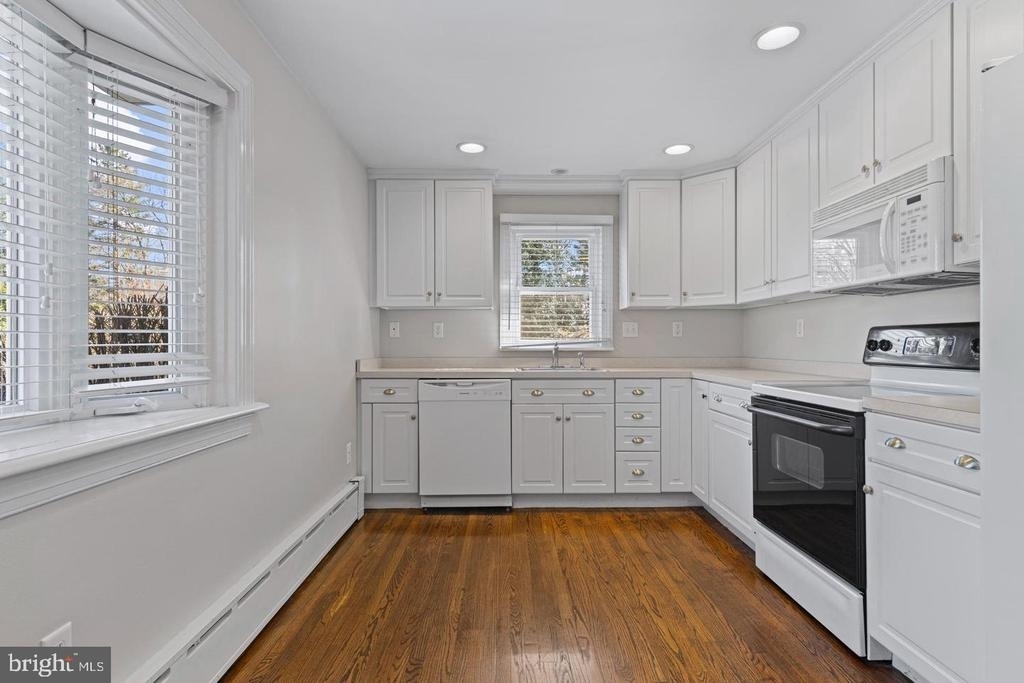1224 Lancaster Avenue - Photo 9