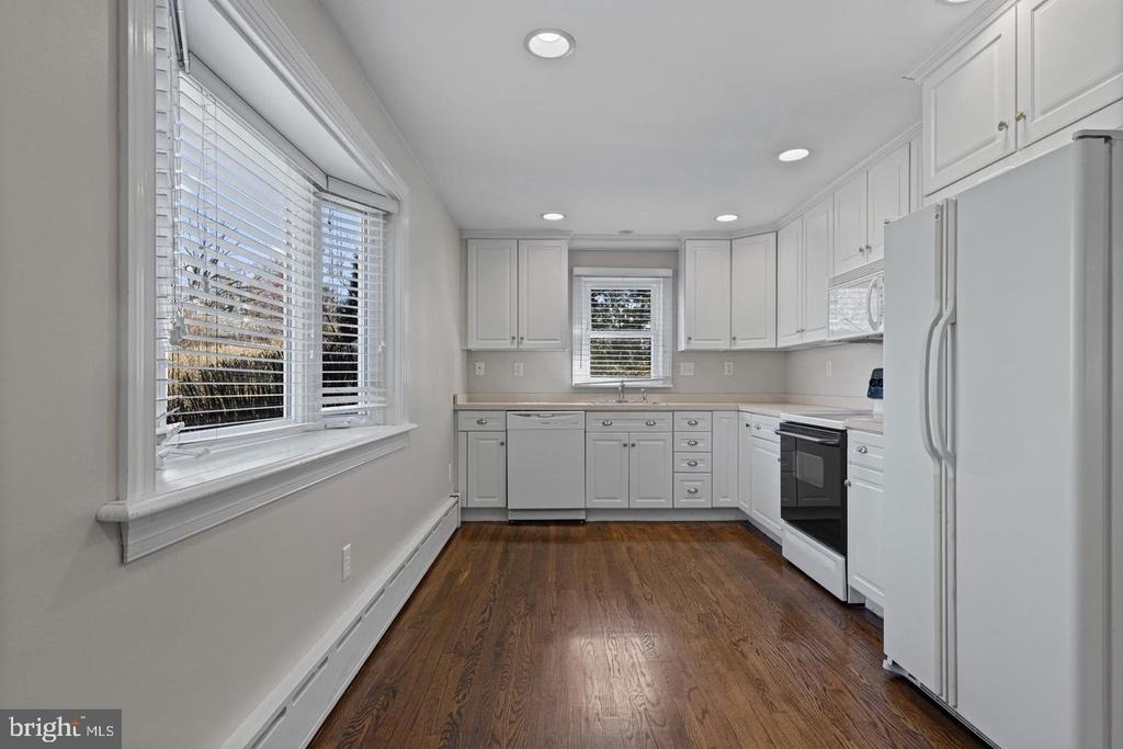 1224 Lancaster Avenue - Photo 8