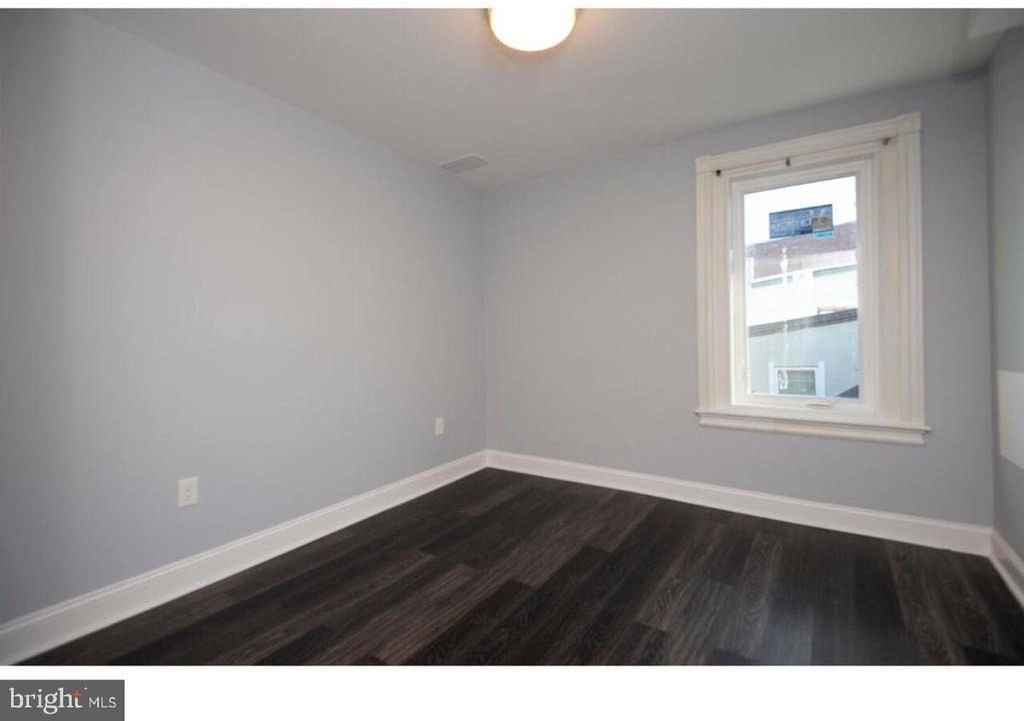 217 W Lancaster Avenue - Photo 7