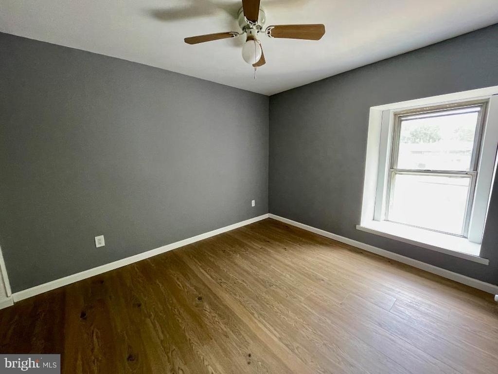 904 Main Street - Photo 4