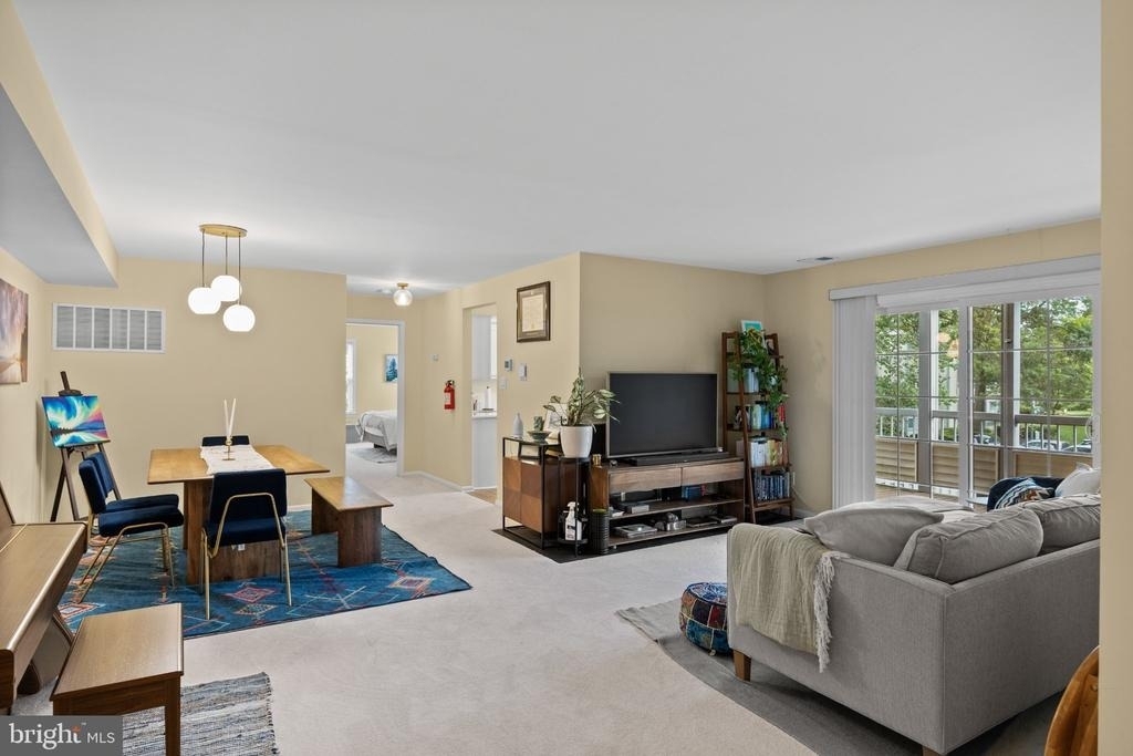 101 Claridge Court - Photo 5