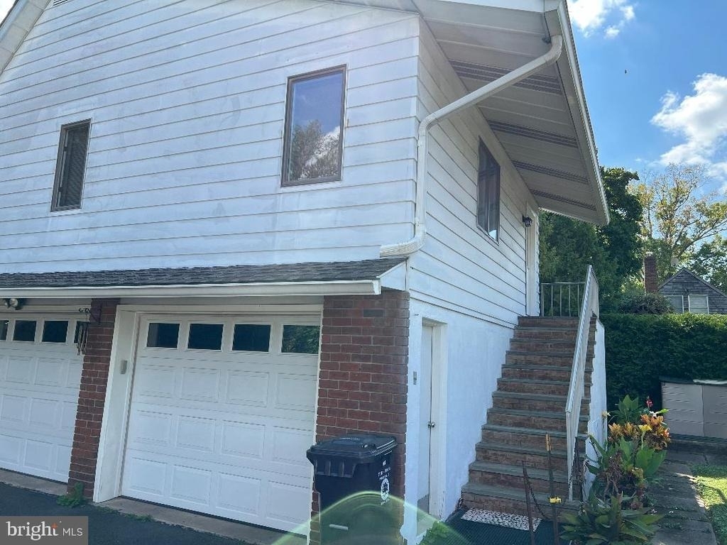 366 N Harrison Street - Photo 0