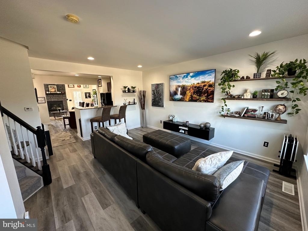 355 Cristaudo Court - Photo 7