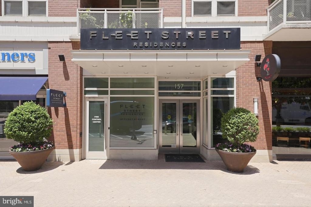 157 Fleet Street - Photo 1