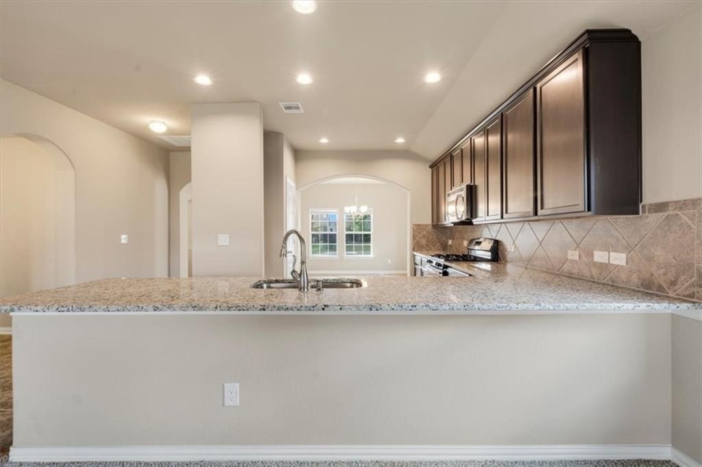 8233 Arezzo Dr - Photo 8