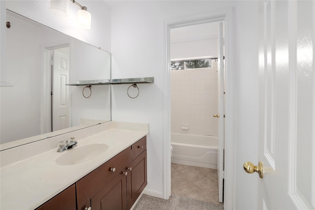 13401 Lamplight Village Ave - Photo 24