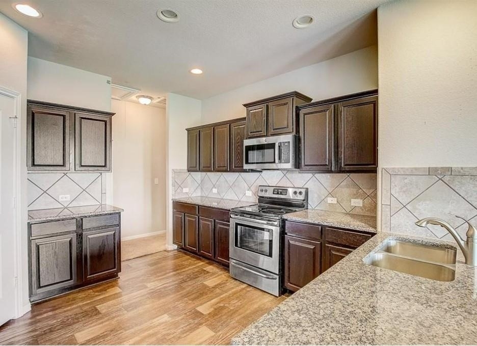 228 Avalanche Ave - Photo 6