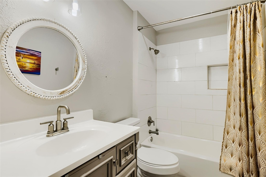 1300 Neans Dr - Photo 18