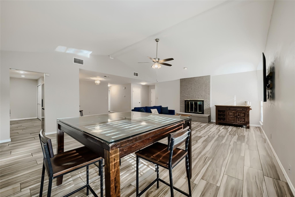 1300 Neans Dr - Photo 6