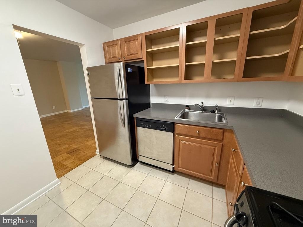 5101 River Road - Photo 11