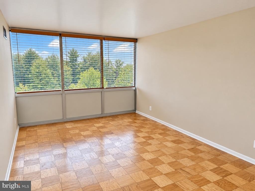 5101 River Road - Photo 8