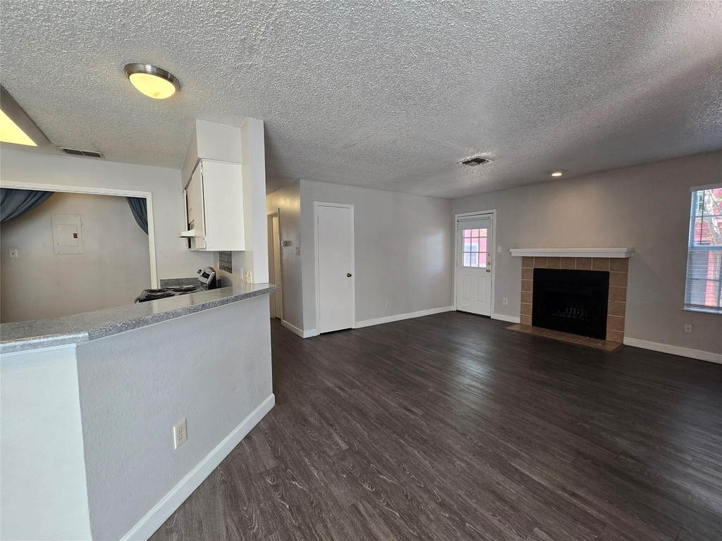 4304 Duval Rd - Photo 4