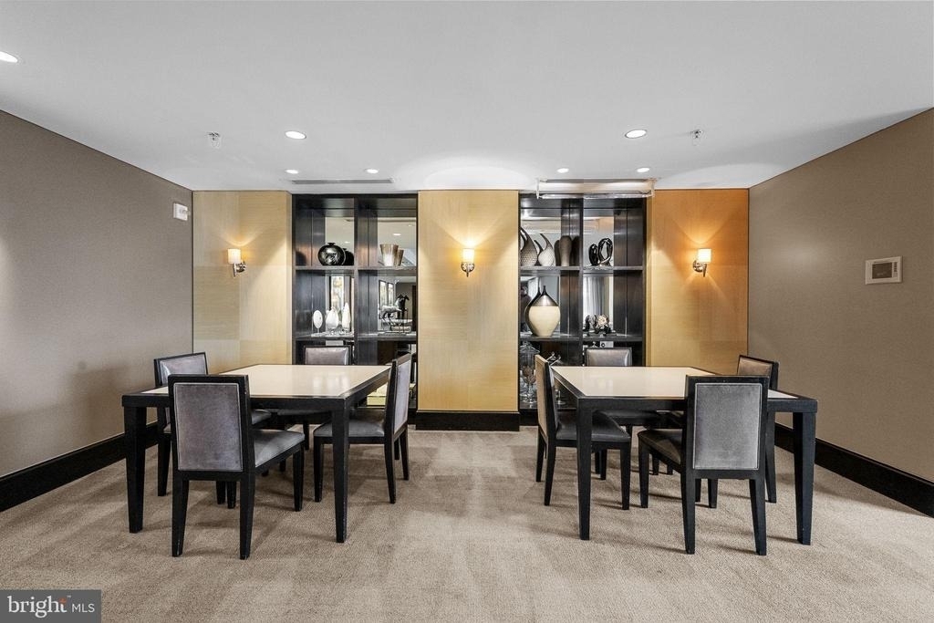7710 Woodmont Avenue - Photo 40