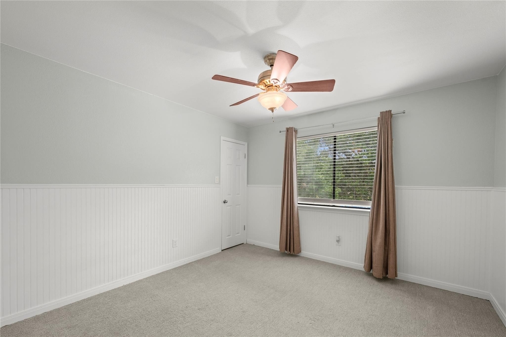 1329 Quail Ravine - Photo 7