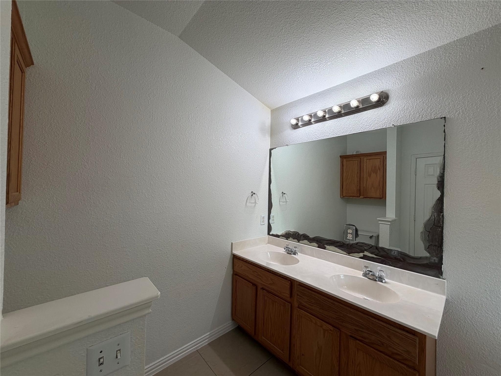 1617 Tea Leaf Dr - Photo 5