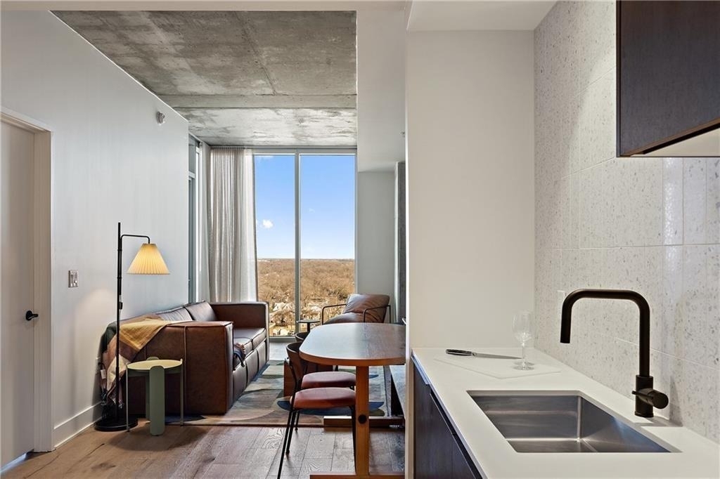 48 East Ave - Photo 7