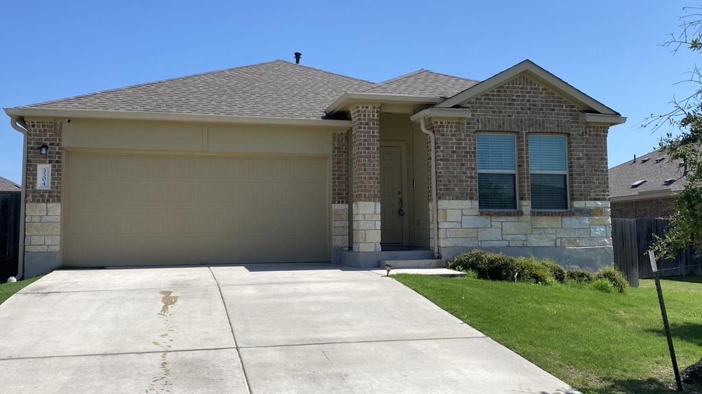 3304 Kenner Dr - Photo 0