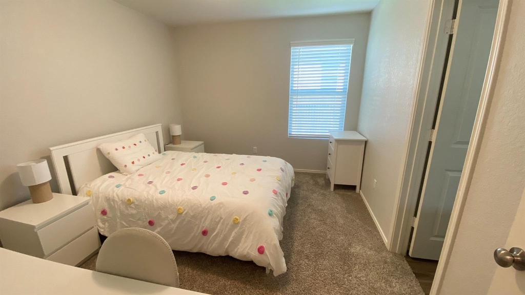 3304 Kenner Dr - Photo 19