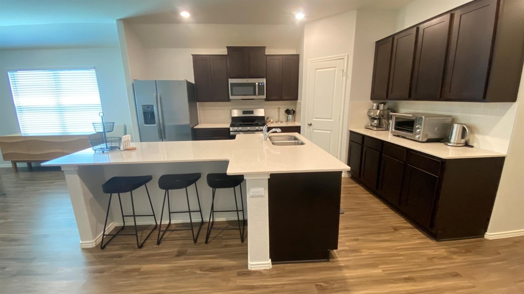 3304 Kenner Dr - Photo 2