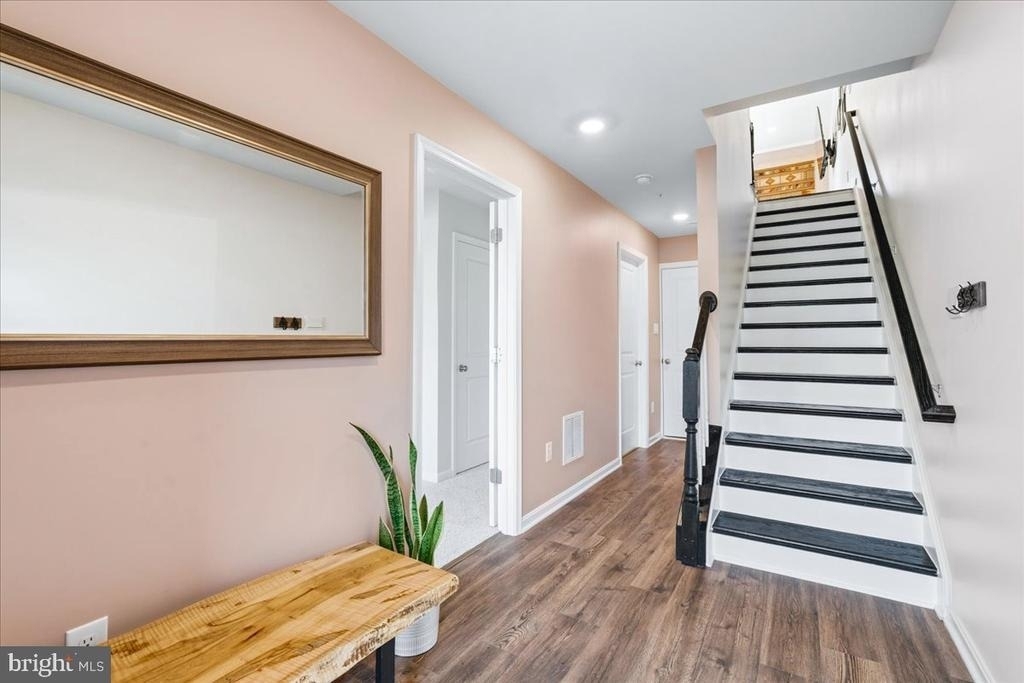 415 Union Street - Photo 2